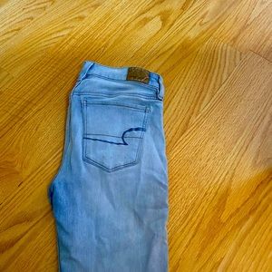 American eagle jeans super stretch size 2 R